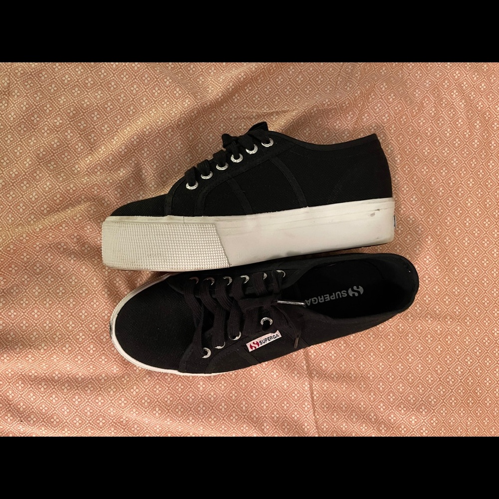 Shoes - Picture 3 of 3